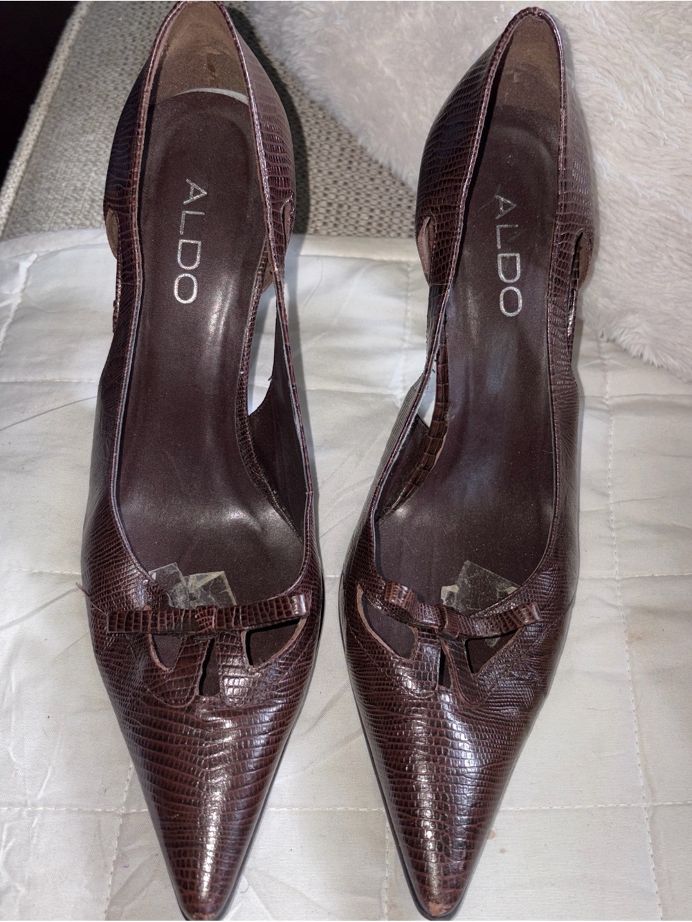 Vgt ALDO Dark Brown Pointed-Toe Cutout Heels